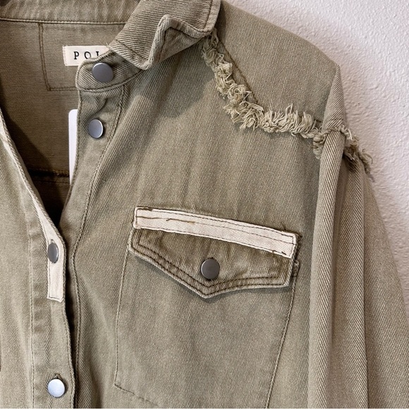 **NWT** POL Frayed Denim Button Down Shirt - Picture 3 of 12